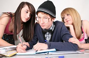 cb8ec25-school-geeks-cool-teens300